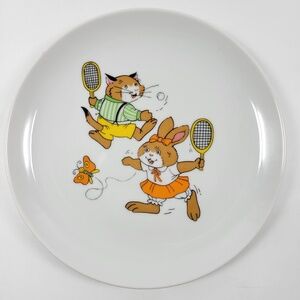 VTG Richard Scarry‎ Busytown Cat & Bunny Playing Tennis 7.5" Ceramic Plate Japan